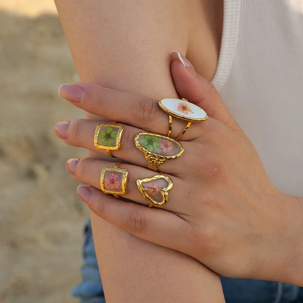Retro Eternity Flower Ring
