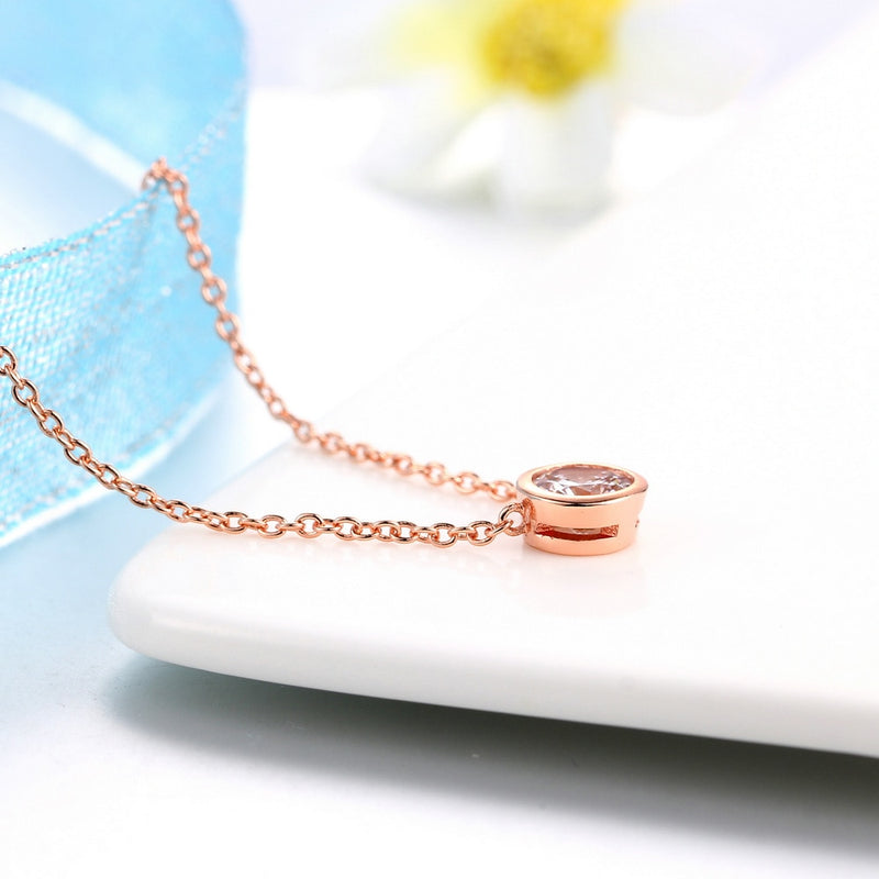 Lucia's 1 Carat Round Gemstone